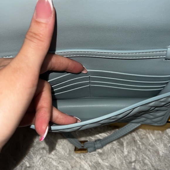 Wallet On Chain Baguette
Light blue nappa leather wallet - Picture 8 of 9